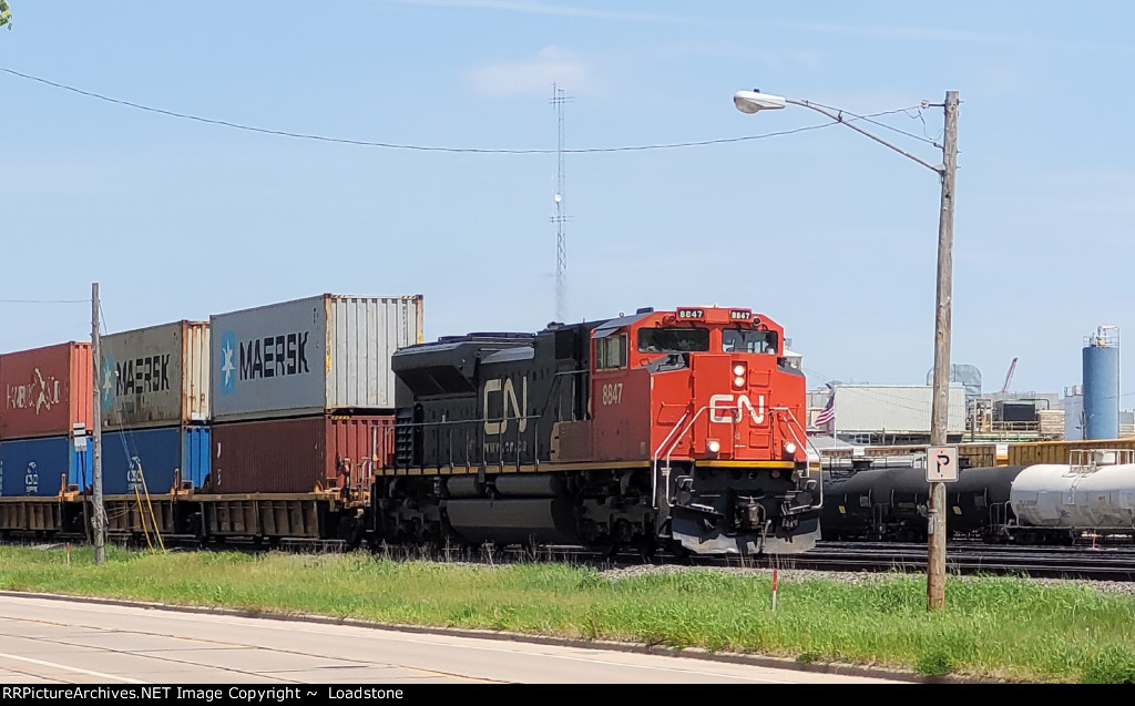 CN 8847